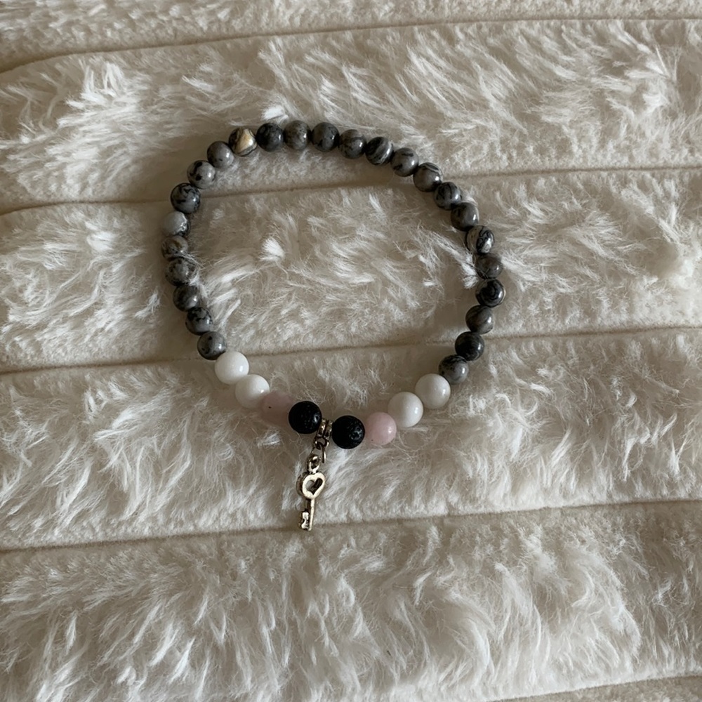 mixed property healing bracelet